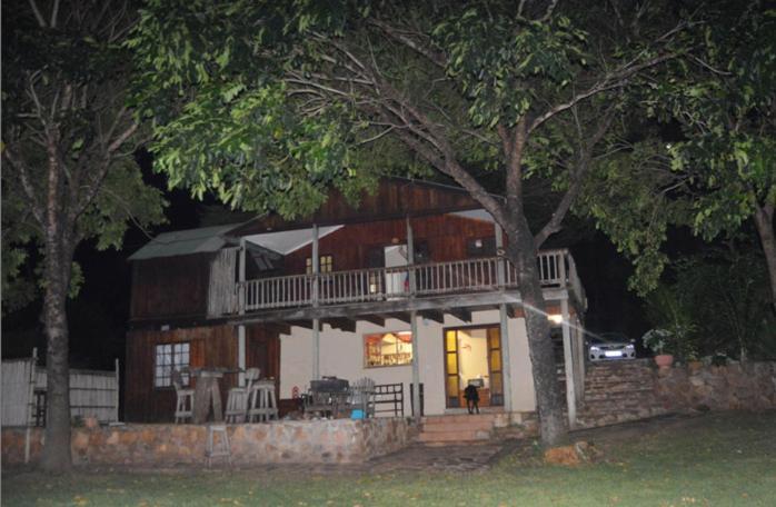 Hippo Retreat & Tiger Fishing Komatipoort Exterior photo